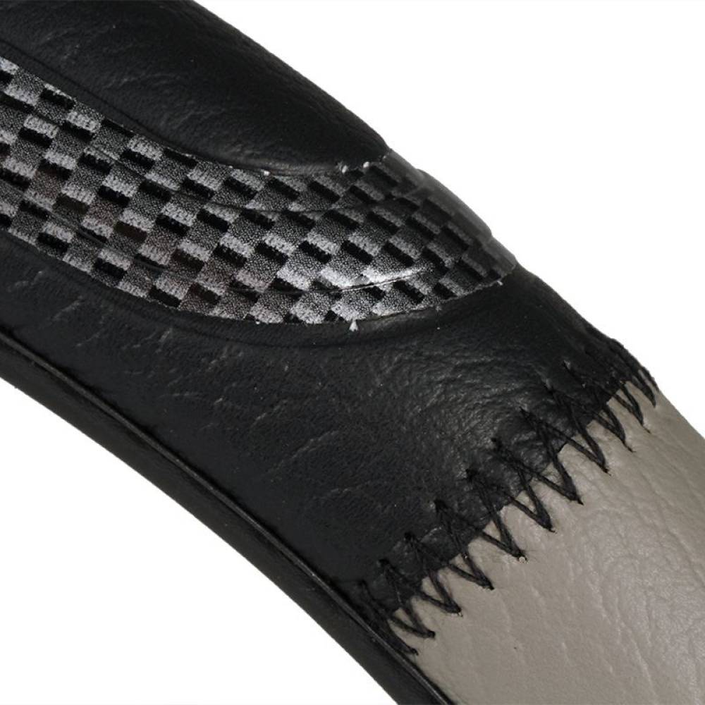 Husa volan 37 - 39cm imitatie piele neagra si carbon 599.00 Alca  