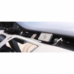 Odorizant auto premium, piele ecologica, Classic Leather Ivory Line, Monza V11251 Vinove Odorizant auto premium, piele ecologica, Classic Leather Ivory Line, Monza V11251 Vinove