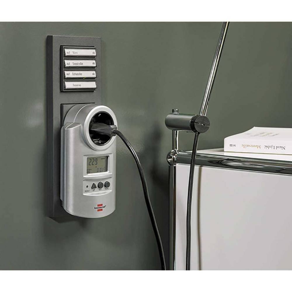 Priza cu masurarea energiei consumate Brennenstuhl PM231