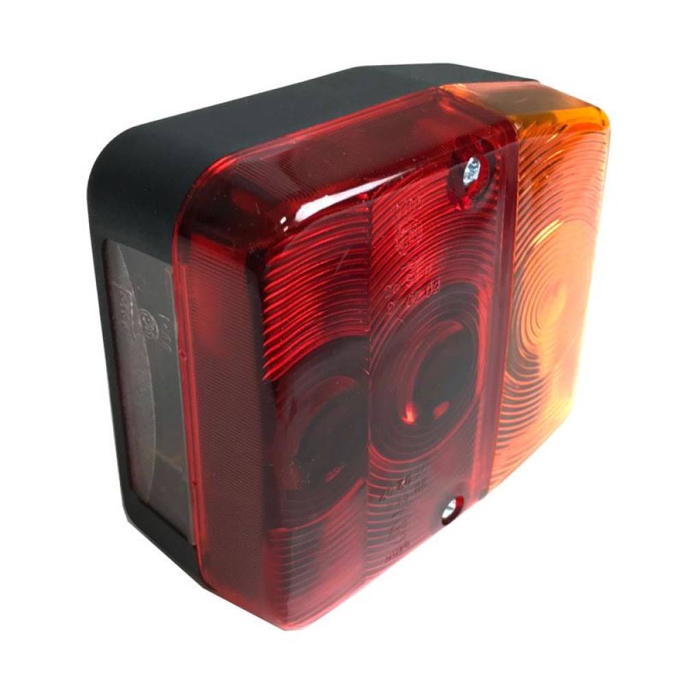Lampa spate 110x102, 4 functii, iluminare numar, stanga, LT70 Promot Lampa spate 110x102, 4 functii, iluminare numar, stanga, LT70 Promot
