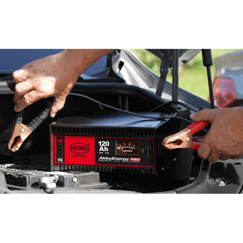 Redresor acumulator 11A 12V 18-120Ah AkkuEnergy 931.10 Heyner Redresor acumulator 11A 12V 18-120Ah AkkuEnergy 931.10 Heyner