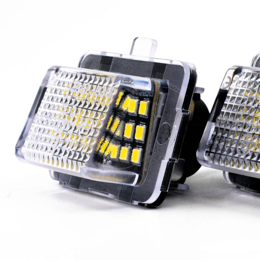 Set 2 bucati lampa numar LED, compatibil Mercedes Clas C, E, CL, CLS, S, SLK, AMIO 04547, 7205 Set 2 bucati lampa numar LED, compatibil Mercedes Clas C, E, CL, CLS, S, SLK, AMIO 04547, 7205