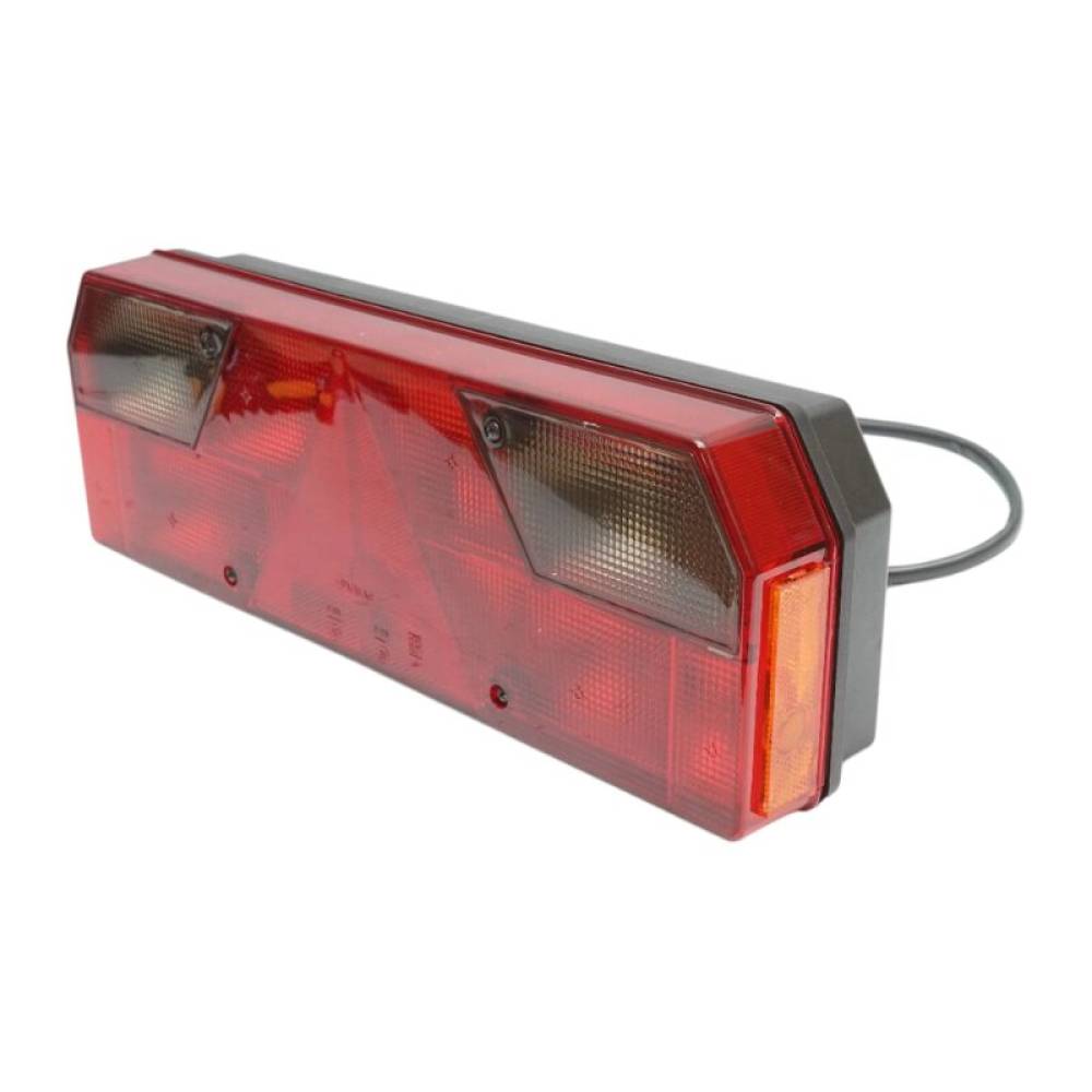 Lampa spate 420x140, 8 functii, 12-24V, fara bec, cu triunghi si cablaj, LED, stanga, Ucler 0105L, 98643, RN17 Lampa spate 420x140, 8 functii, 12-24V, fara bec, cu triunghi si cablaj, LED, stanga, Ucler 0105L, 98643, RN17