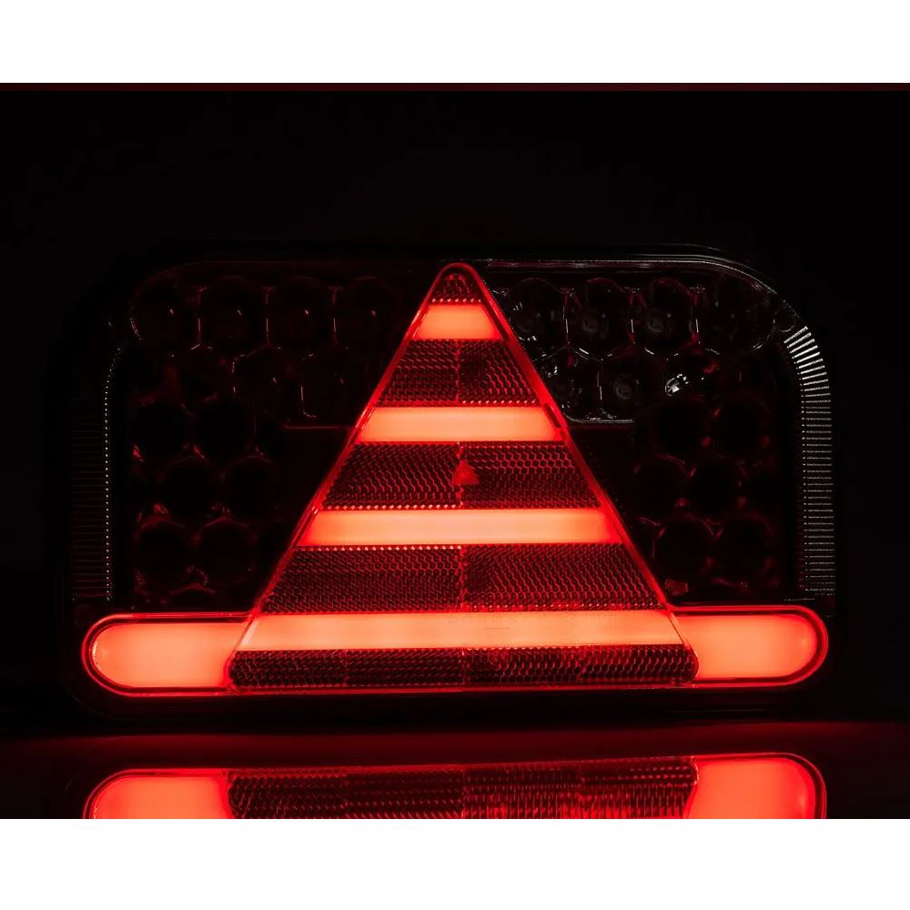Lampa spate 240x140, 4 functii, cu LED, dreapta, FT-170-P NT SPK Bajonet Fristom