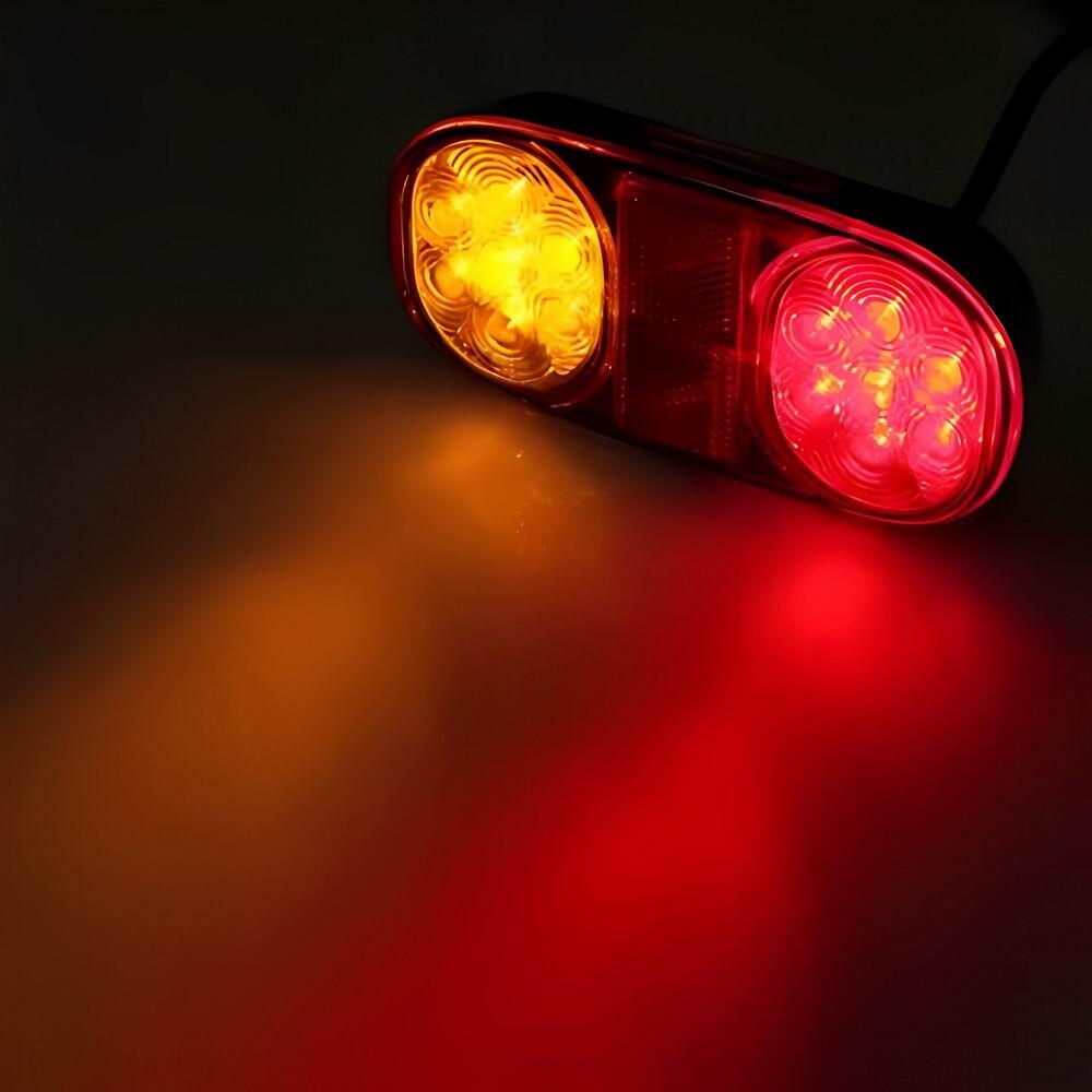 Lampa spate 160x76, dreapta-stanga, 4 functii, catadioptru, 12-24V, 18 LED-uri, JCB TT.12014