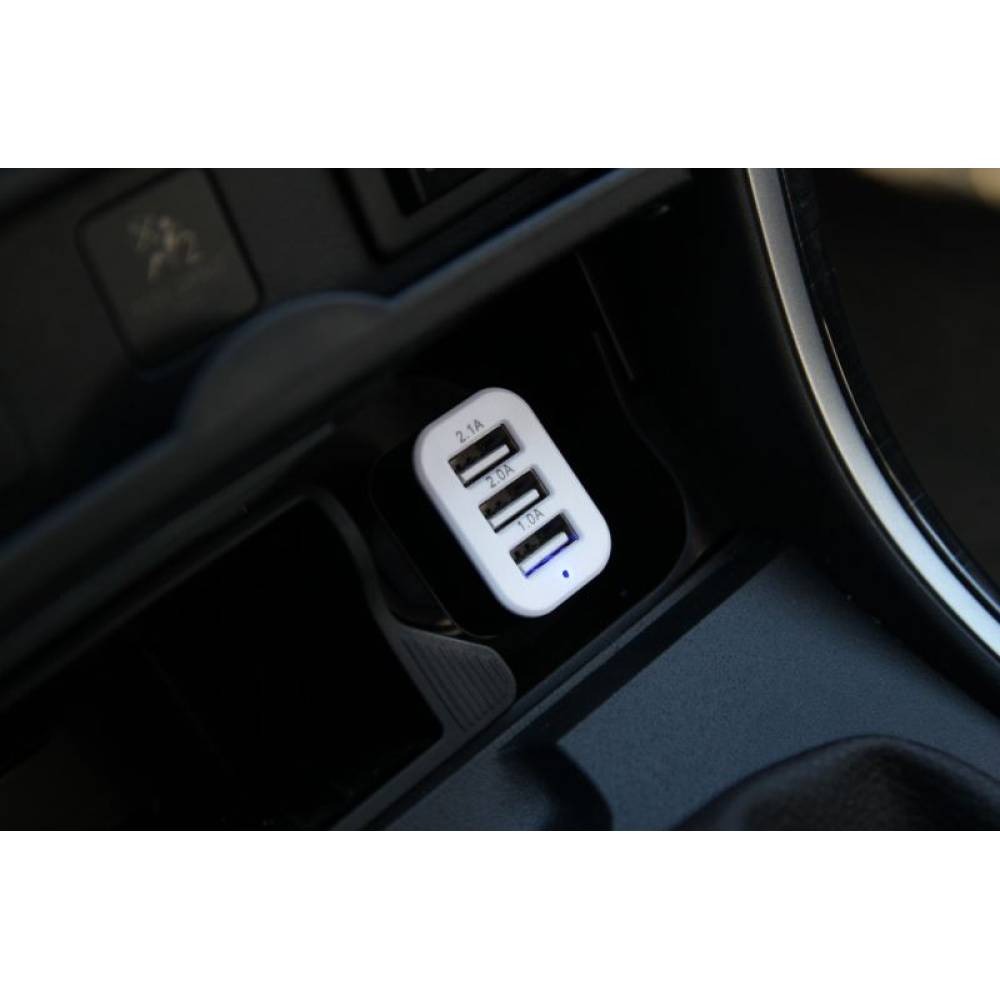 Incarcator auto 3 USB-uri fara fir 12/24V, 01027 Amio