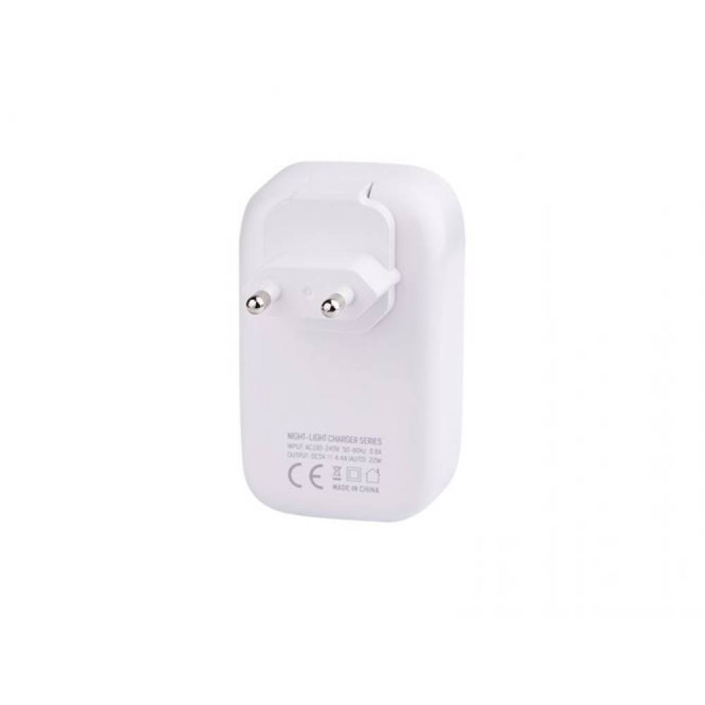 Incarcator 220V - 5V, 4 USB cu lampa de veghe 63048 MyWay
