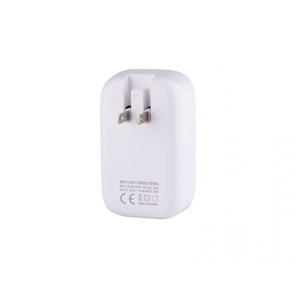 Incarcator 220V - 5V, 4 USB cu lampa de veghe 63048 MyWay