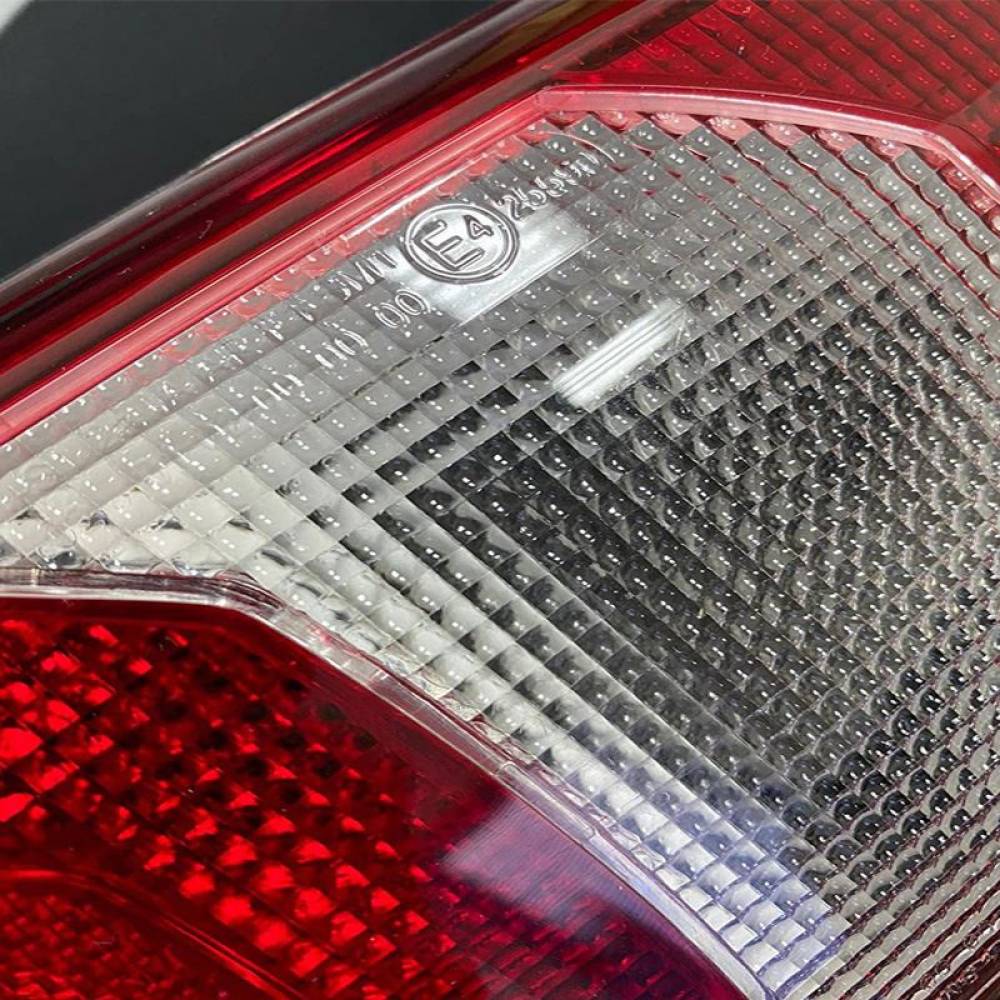 Lampa stop 370x130 model Mercedes Actros MP4, din 2013, dreapta, Mars 610982