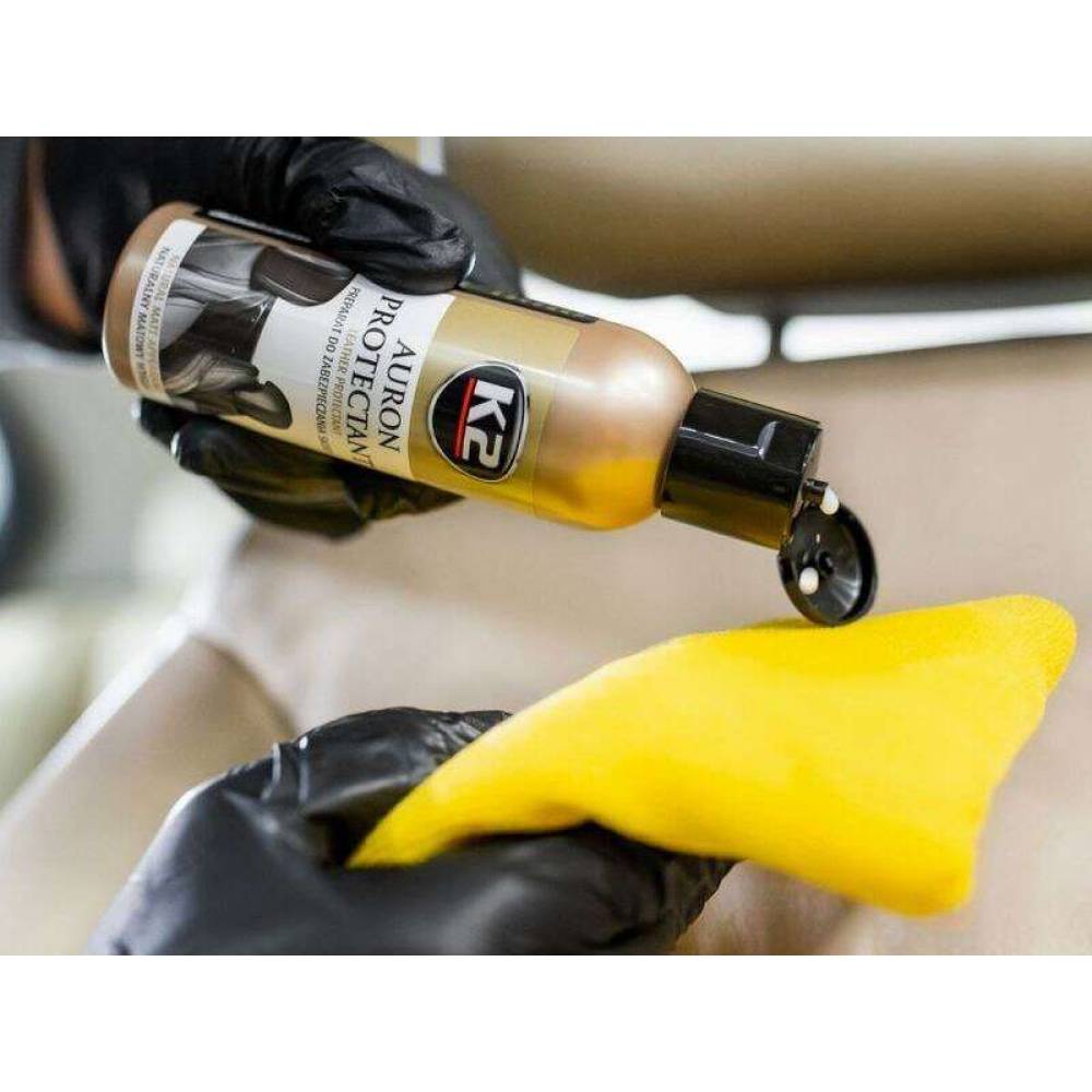 Set solutie, 350ml, laveta si perie pentru curatarea si intretinerea suprafetelor din piele foarte murdare si neglijate, Auron Strong, G421 K2