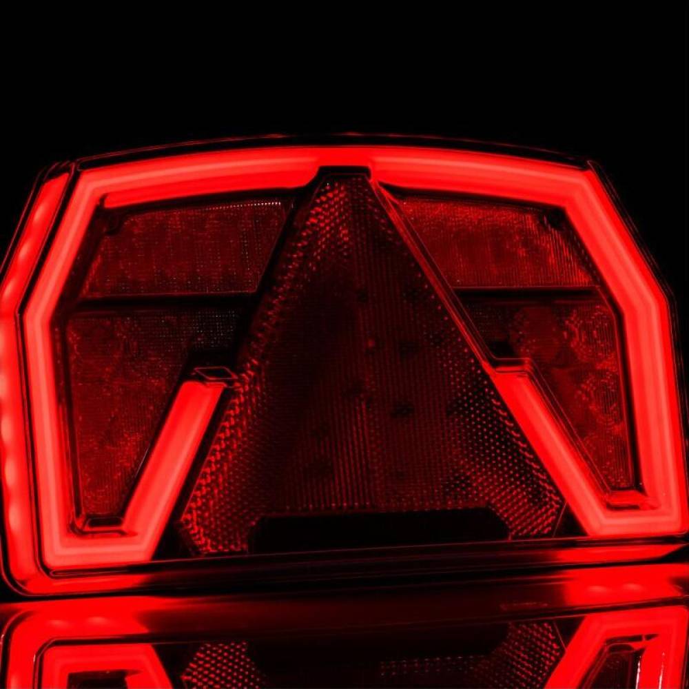 Lampa stop 240x140, cu LED, 3 functii, cu mufa, cu Canbus antieroare, stanga / dreapta,FT-371 NT LED O Bajonet 5 pini Fristom