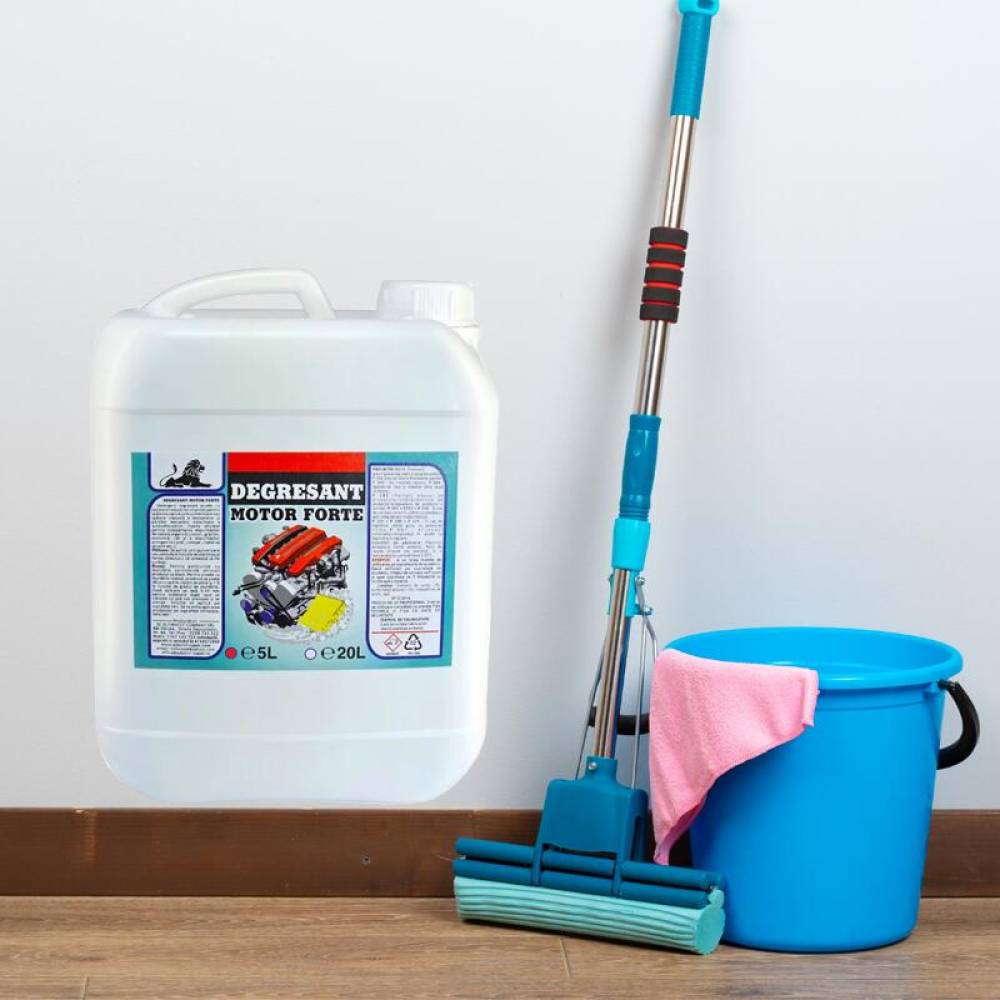 Solutie detergent, curatare motor exterior, degresant FORTE, 5L, DEG5 Oltinvest
