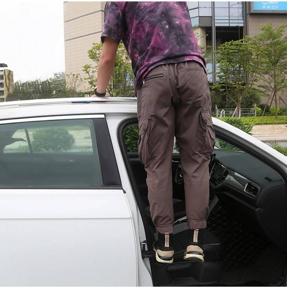 Treapta suplimentara pentru acces la plafonul vehiculului, cu ciocan siguranta, 03288 Amio Treapta suplimentara pentru acces la plafonul vehiculului, cu ciocan siguranta, 03288 Amio
