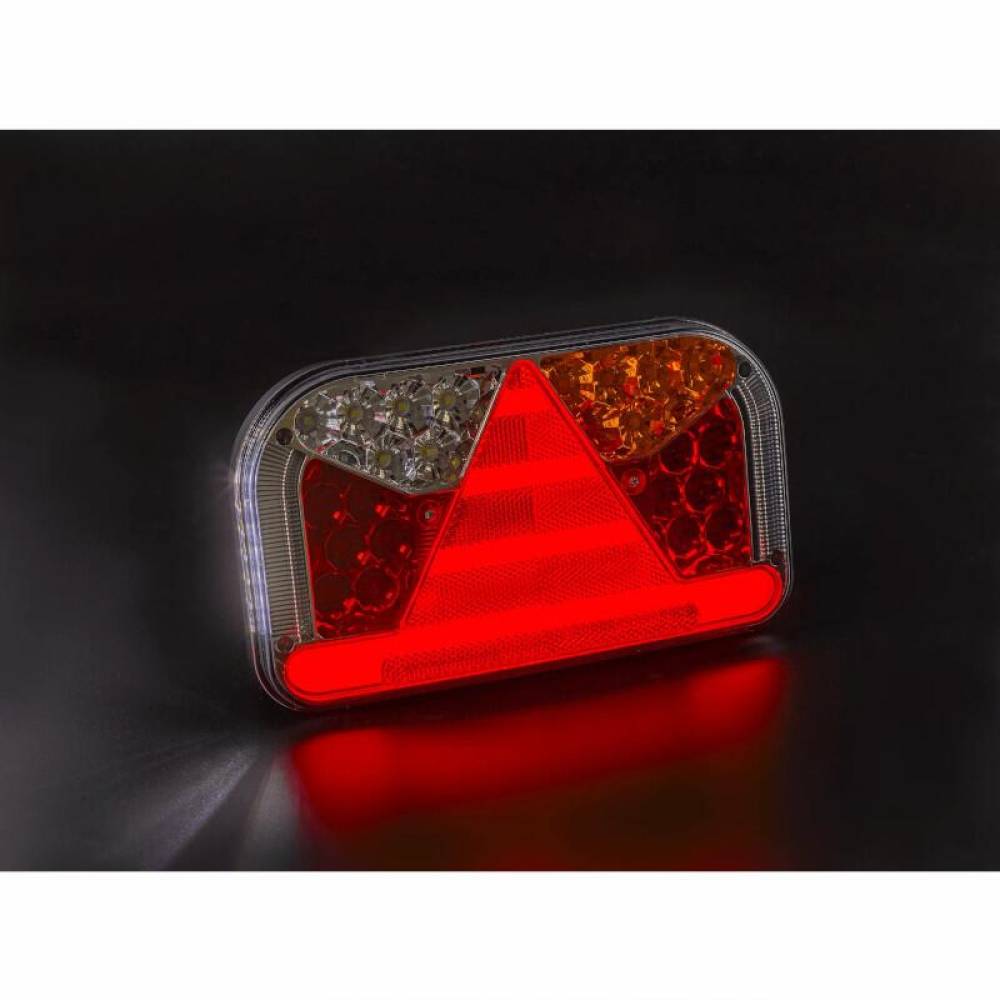 Lampa spate 240x140, LED, 5 functii, cu iluminare numar, cu mufa 5 pini, dreapta, FT-170 P TB SPK Bajonet Fristom Lampa spate 240x140, LED, 5 functii, cu iluminare numar, cu mufa 5 pini, dreapta, FT-170 P TB SPK Bajonet Fristom