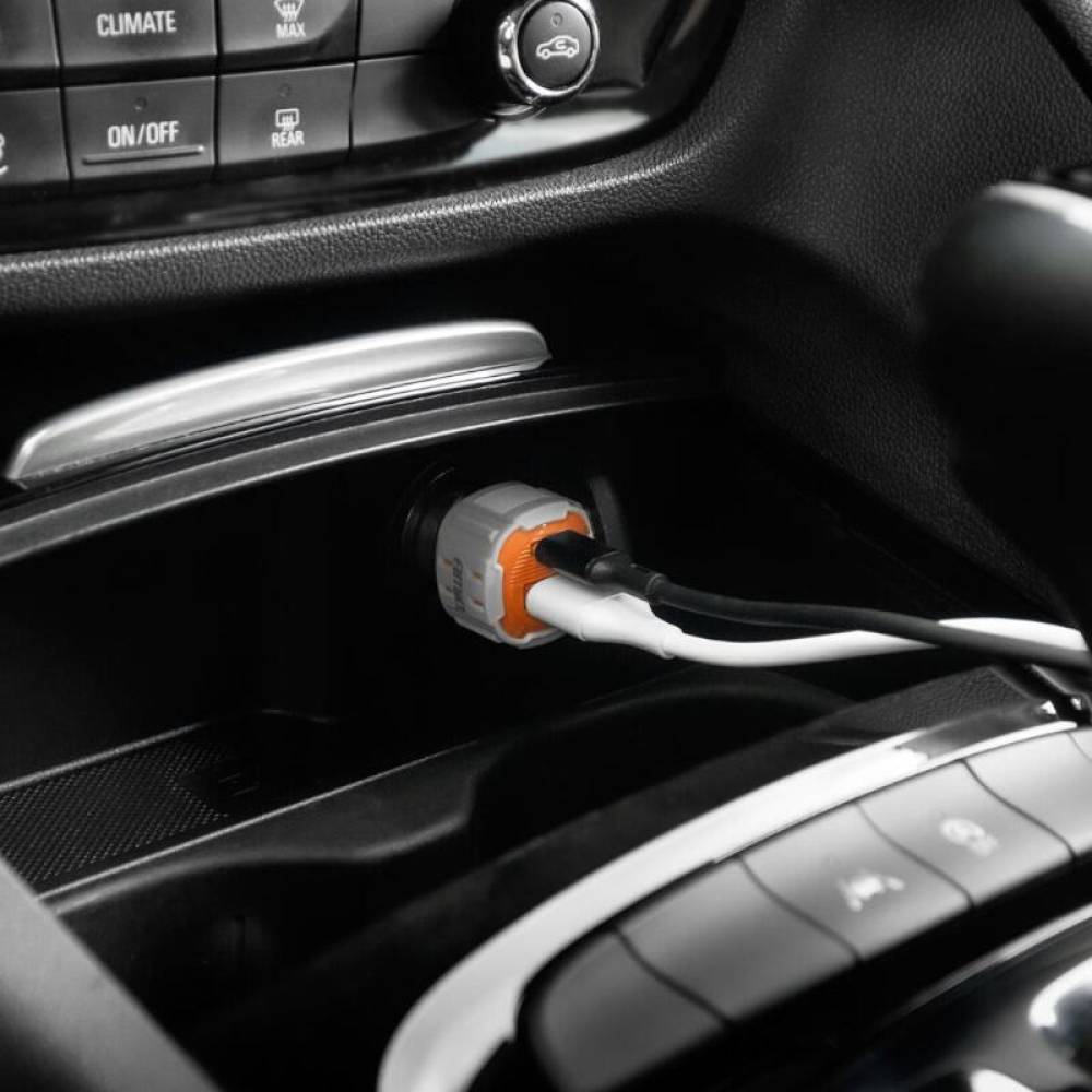Incarcator auto 2xUSB, 12-24V, USB-A si USB-C, 20W, alb-portocaliu, 03882 Amio 