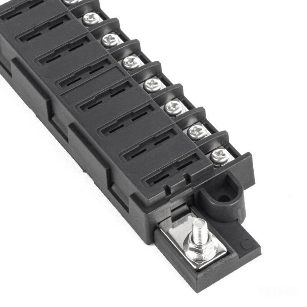 Cutie sigurante plate 8 cai, maximum 30A, cu capac protectie, 03837 Amio 