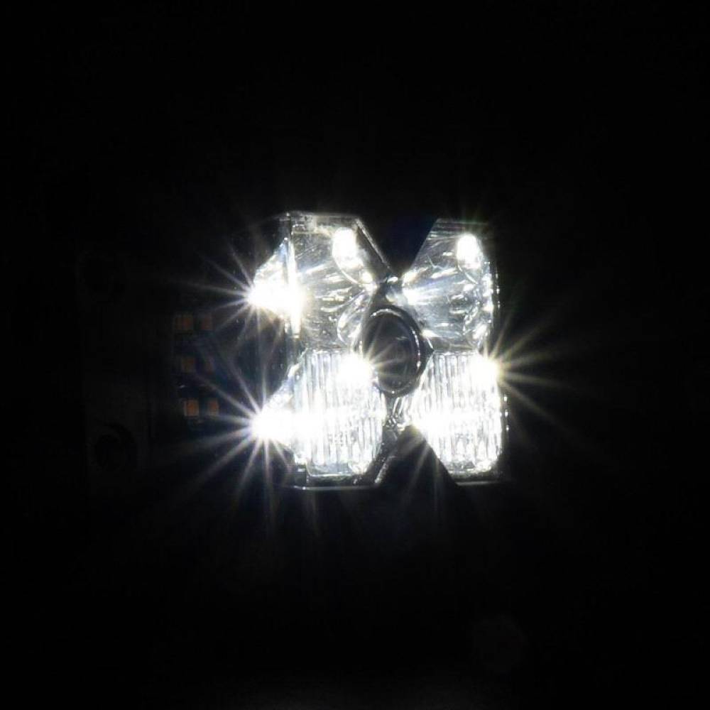 Proiector 95x80, faza lunga si pozitie galbena, cu LED, 9-36V, 60W, 6000lm, spot, 04208 Amio Proiector 95x80, faza lunga si pozitie galbena, cu LED, 9-36V, 60W, 6000lm, spot, 04208 Amio