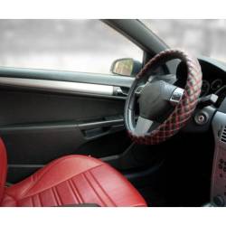 Husa volan, 37-39cm, neagra cu cusatura rosie, imitatie piele, Empire Red, Pure Driving 2505079 Car+ Husa volan, 37-39cm, neagra cu cusatura rosie, imitatie piele, Empire Red, Pure Driving 2505079 Car+