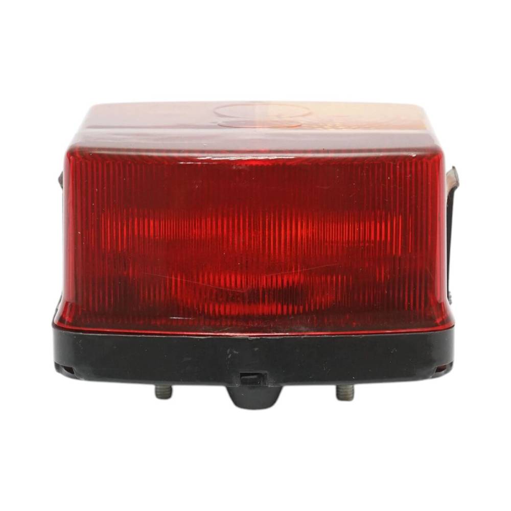 Lampa stop 95x90, 3fct, John Deere OEM AT43601, dreapta, bk NK36 Lampa stop 95x90, 3fct, John Deere OEM AT43601, dreapta, bk NK36