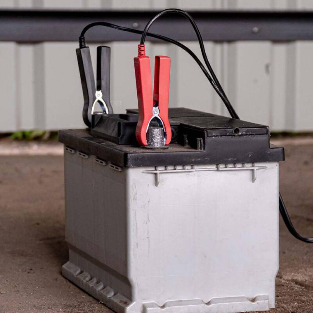 Redresor digital auto, 6-12V, 4A, pentru acumulator, STD, GEL, AGM, WET, Amio 04523