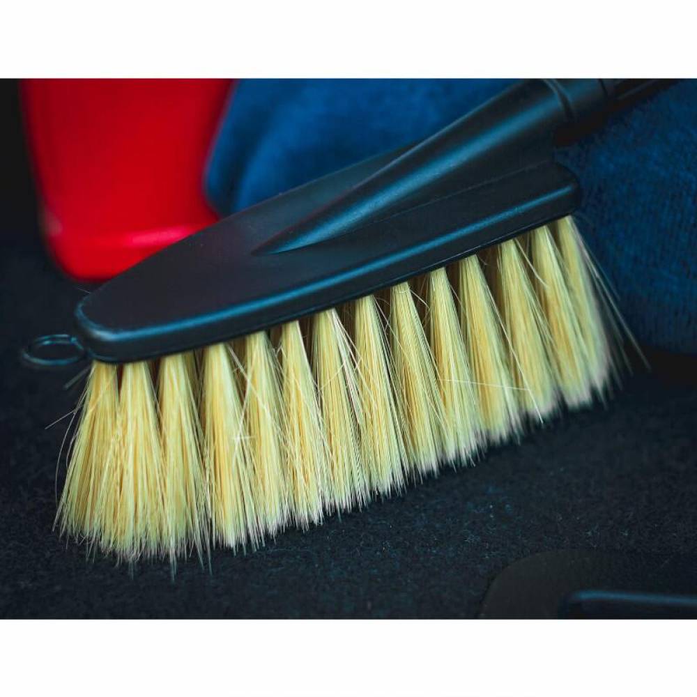 Perie spalat auto, 33cm, cu conexiune la furtun apa, imitatie par natural, 86131 Carmotion Perie spalat auto, 33cm, cu conexiune la furtun apa, imitatie par natural, 86131 Carmotion