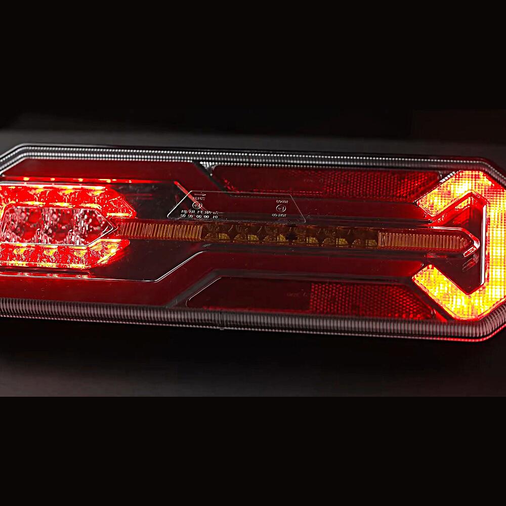 Lampa stop 350x131, 6 functii, ceata, mers inapoi si semnalizare dinamica, dreapta, L1950 TruckLed