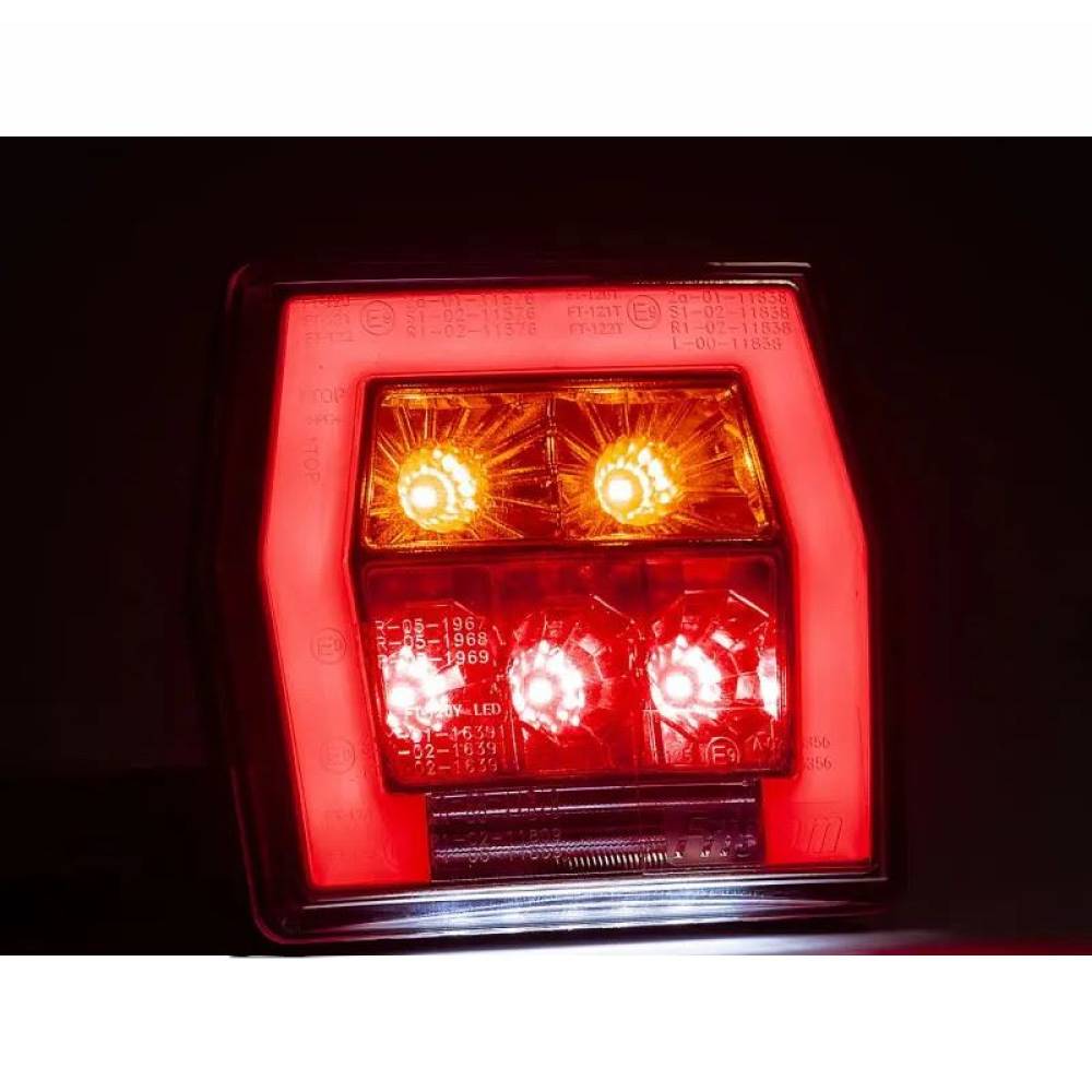 Lampa spate 99.6x93, 4 functii, iluminare numar, LED Neon, FT-122T Fristom Lampa spate 99.6x93, 4 functii, iluminare numar, LED Neon, FT-122T Fristom