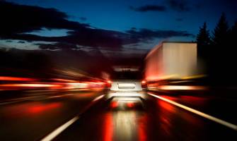 Lampi de lucru pentru vehicule comerciale